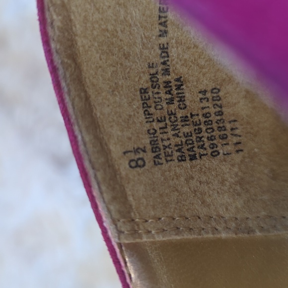 Pink Sued Pumps - Picture 5 of 5